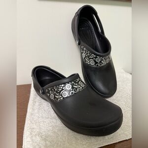CROCS Black Mules with Decorative White Floral Strap